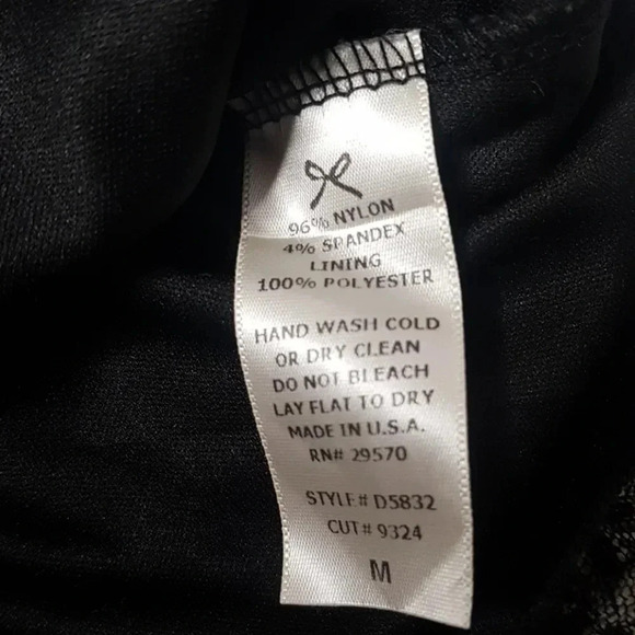 Everly Y2k 90s Preppy Medium black& ivory  Lace A Line flare dress stret… - Picture 6 of 8